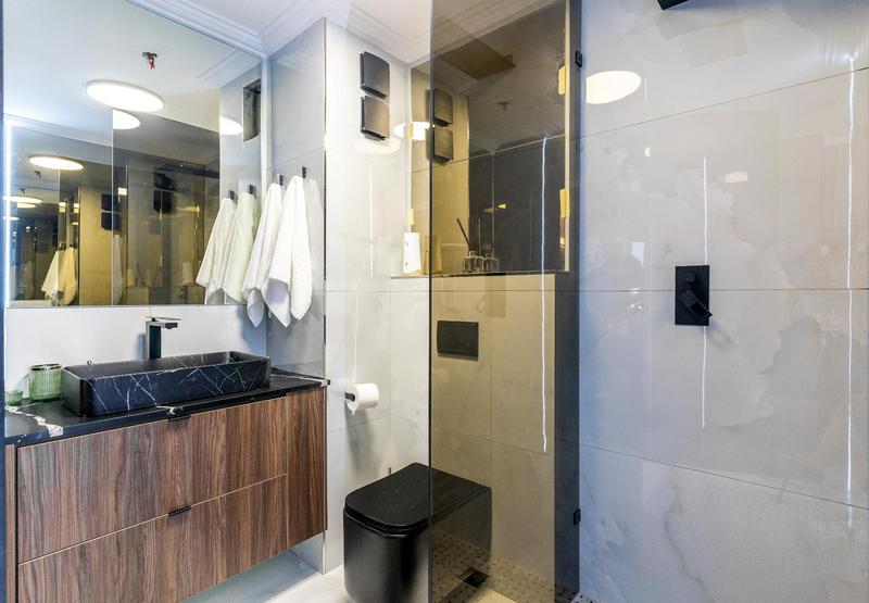4 Bedroom Property for Sale in Bloubergstrand Western Cape